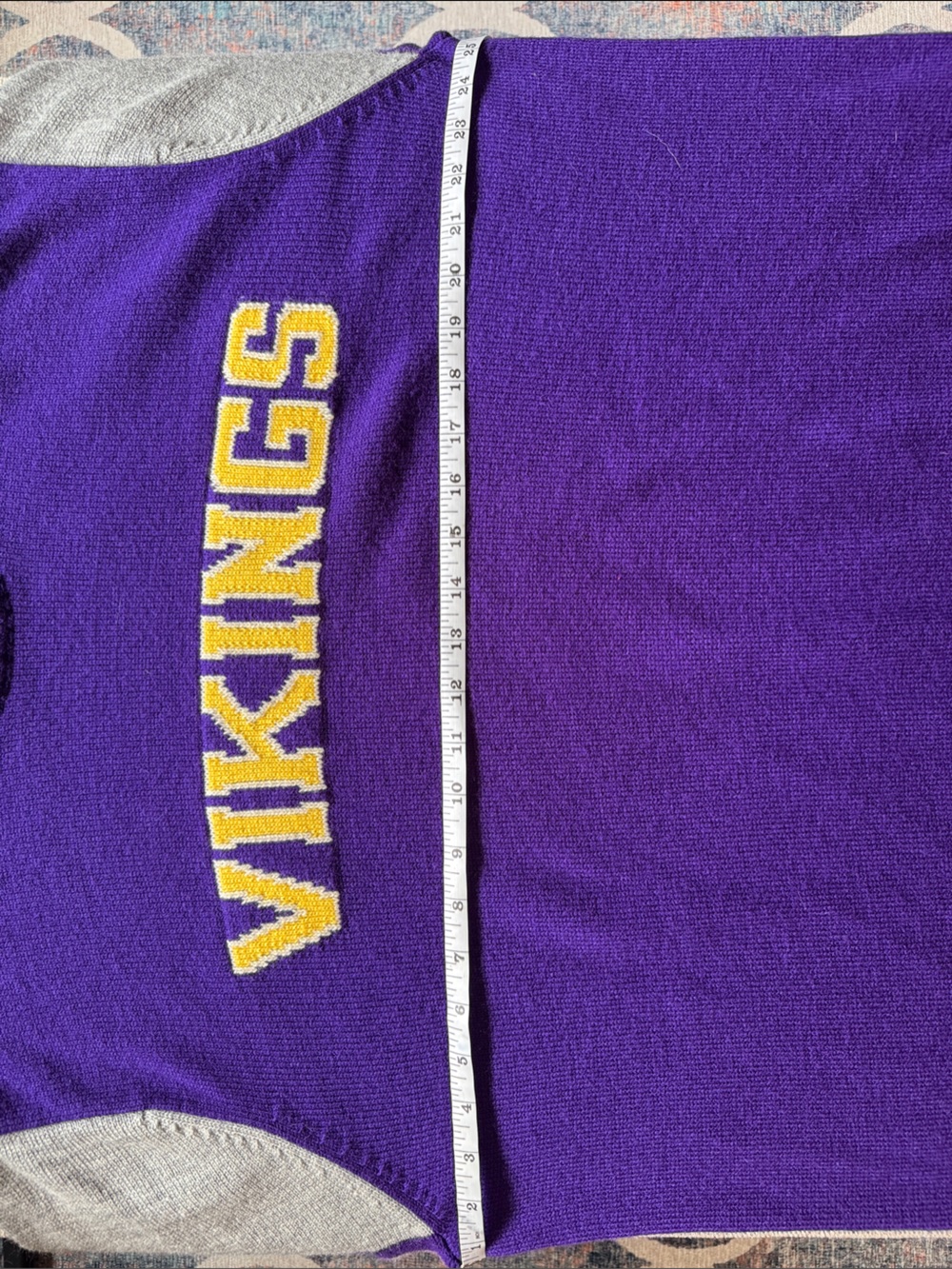 Tommy Hilfiger Minnesota Vikings Crewneck Sweater - Purple, Gray & Yellow - Picture 4 of 7